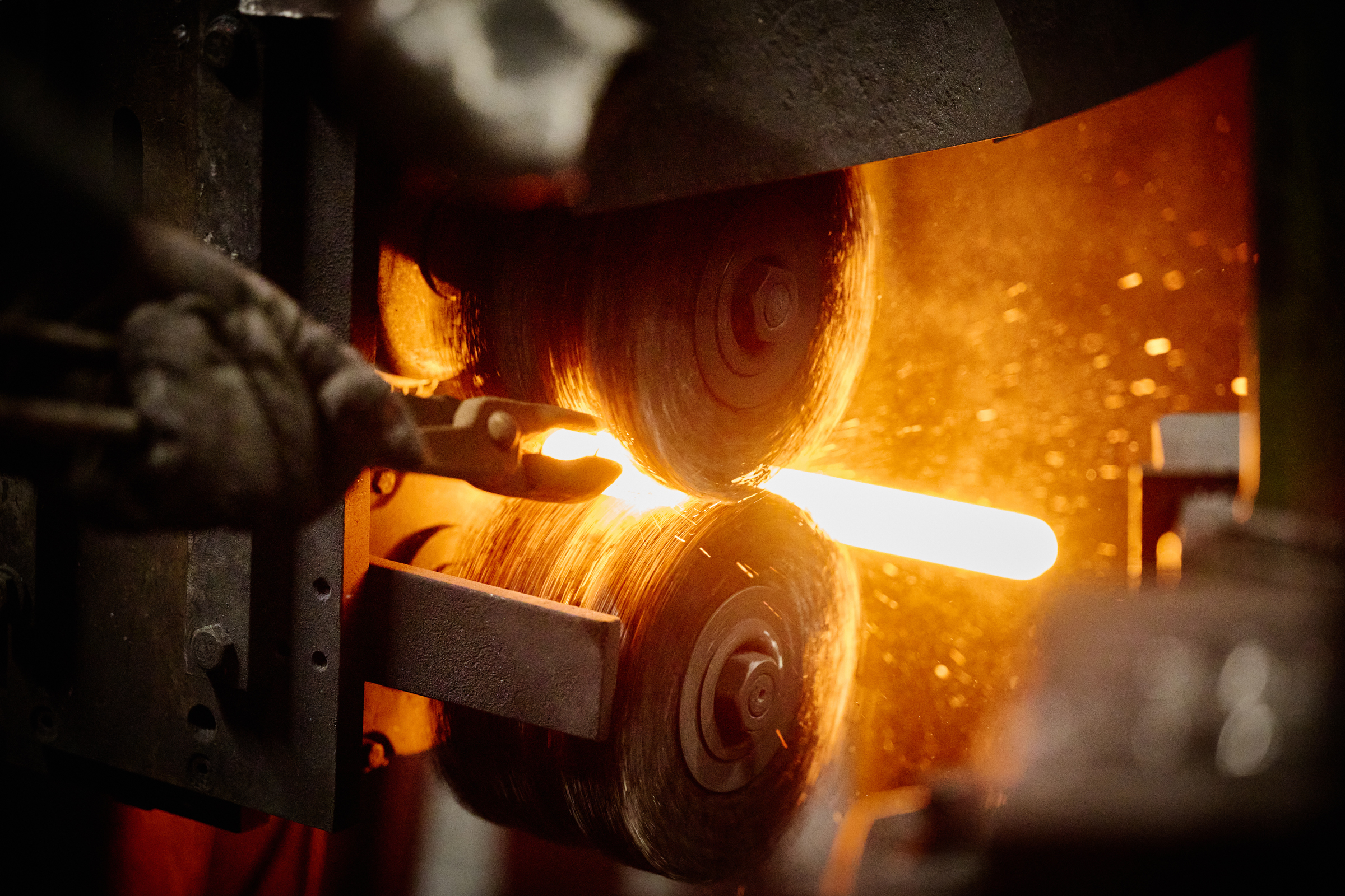 Drop forge background 2